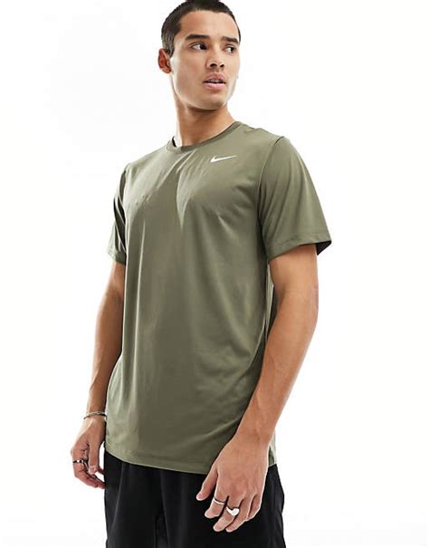 nike academy t shirt olijfgroen|Nike Men's Dri.